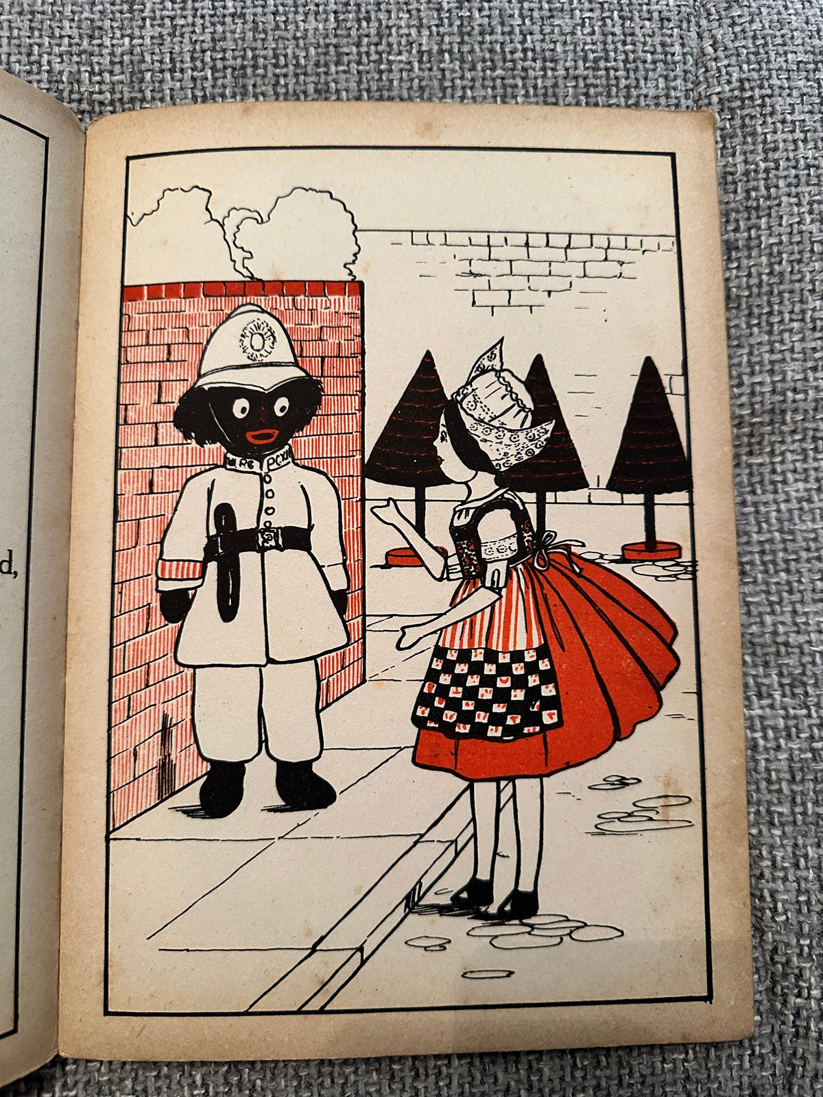 1923 Dorothy Dimity (Printed in The British Isles - Honeyburn Books (UK)