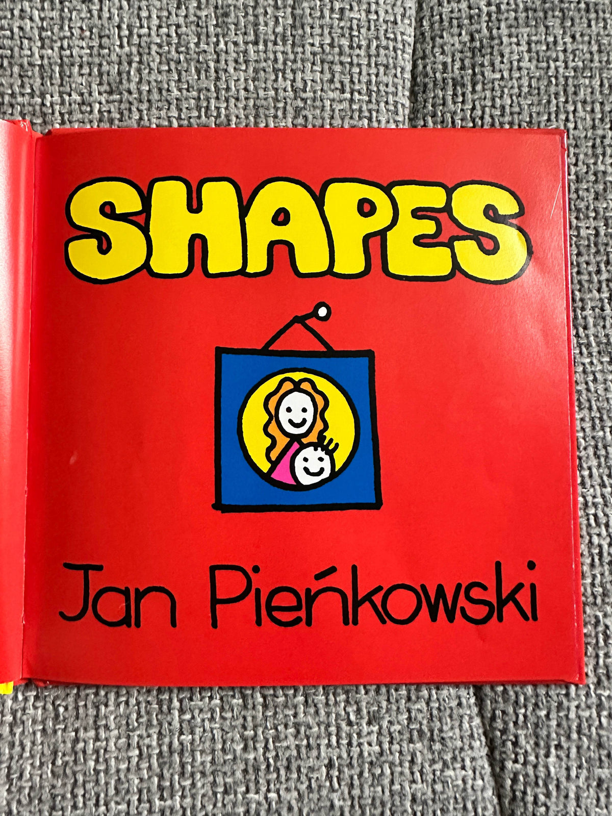 2008*1st* Shapes - Jan Pieńkowski(Walker Books) - Honeyburn Books (UK)