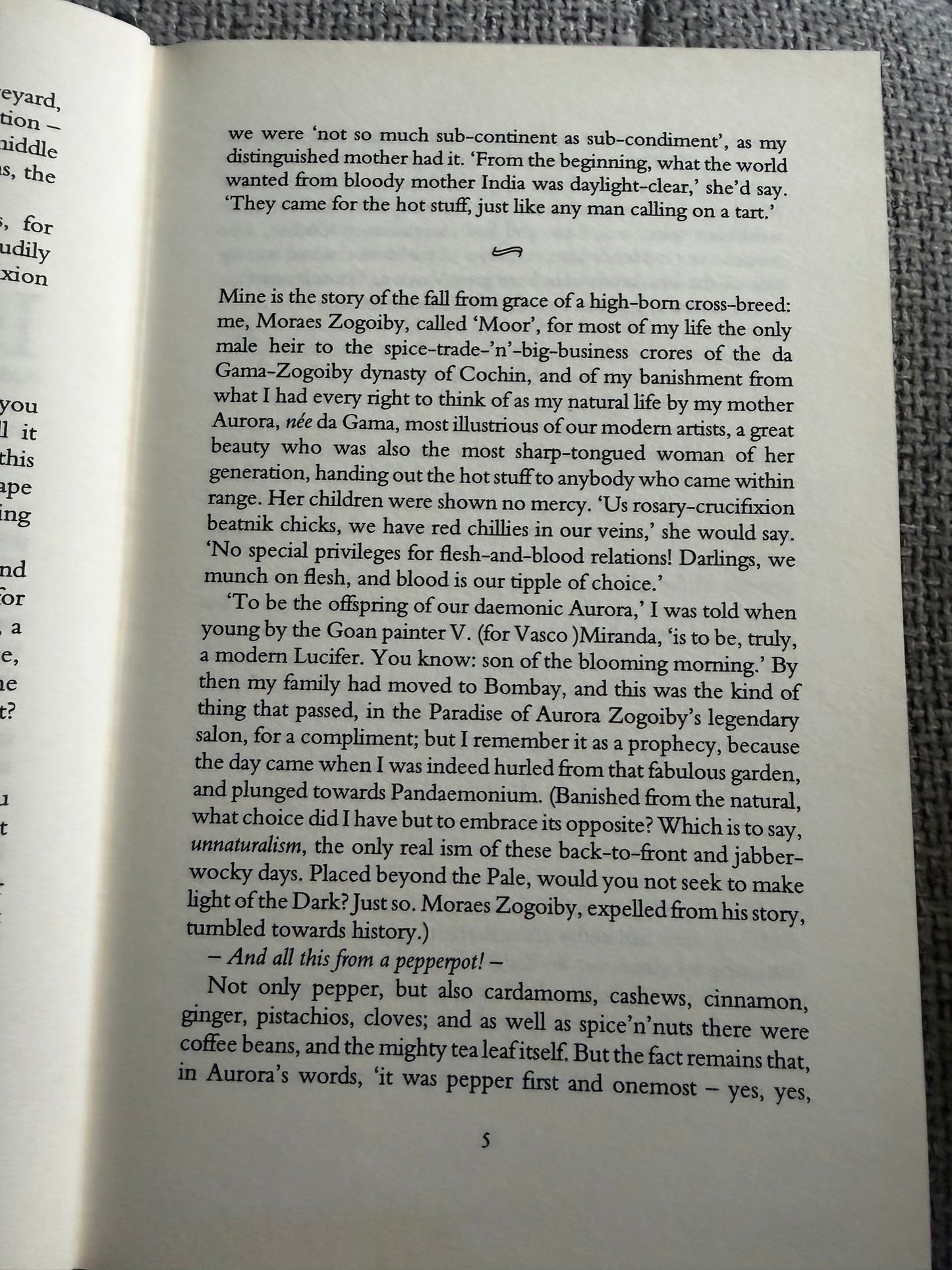 1995*1st* The Moor’s Last Sigh - Salman Rushdie (Jonathan Cape)