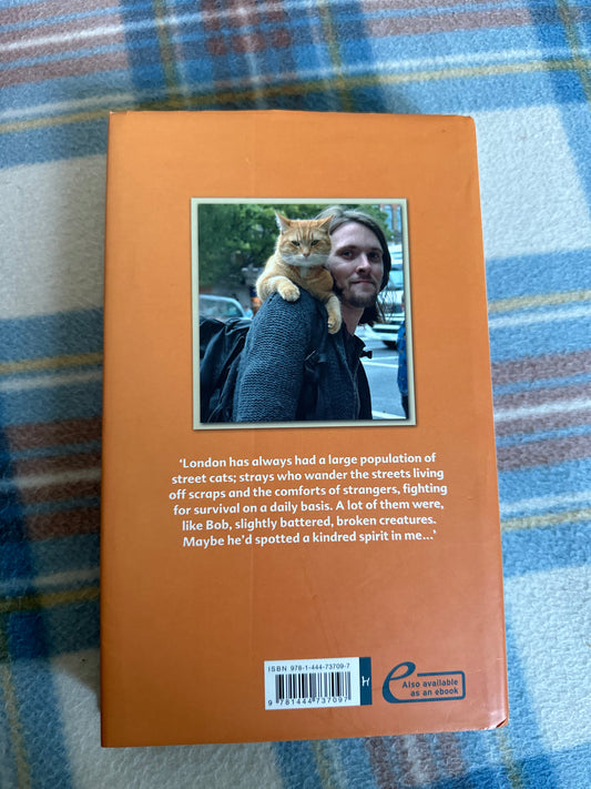 2012 A Street Cat Named Bob - James Bowen(Hodder & Stoughton) - Honeyburn Books (UK)