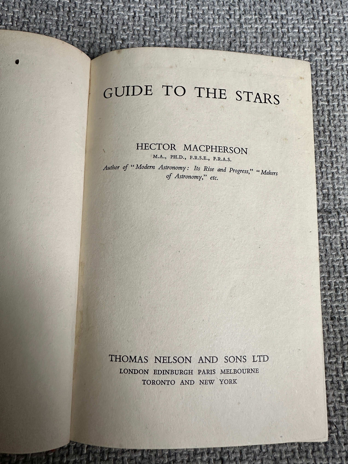 1943*1st* Guide To The Stars - Hector MacPherson (Thomas Nelson & Sons Ltd)