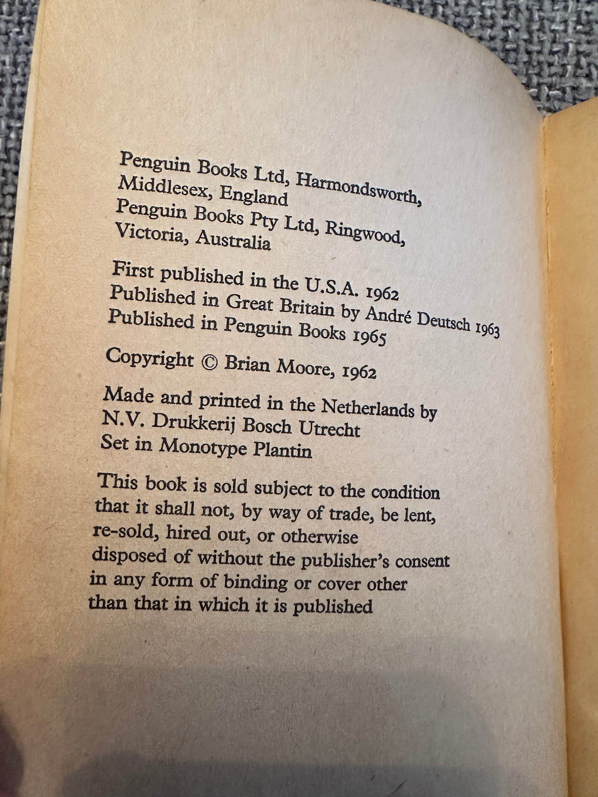 1965*1st* An Answer From Limbo - Brian Moore(Penguin) - Honeyburn Books (UK)