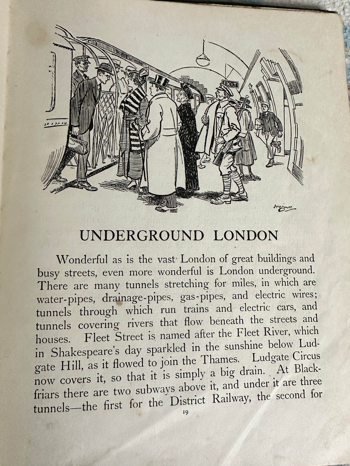 1919 Sons & Daughters Of The Motherland - Donald A. Mackenzie(Blackie & Son) - Honeyburn Books (UK)