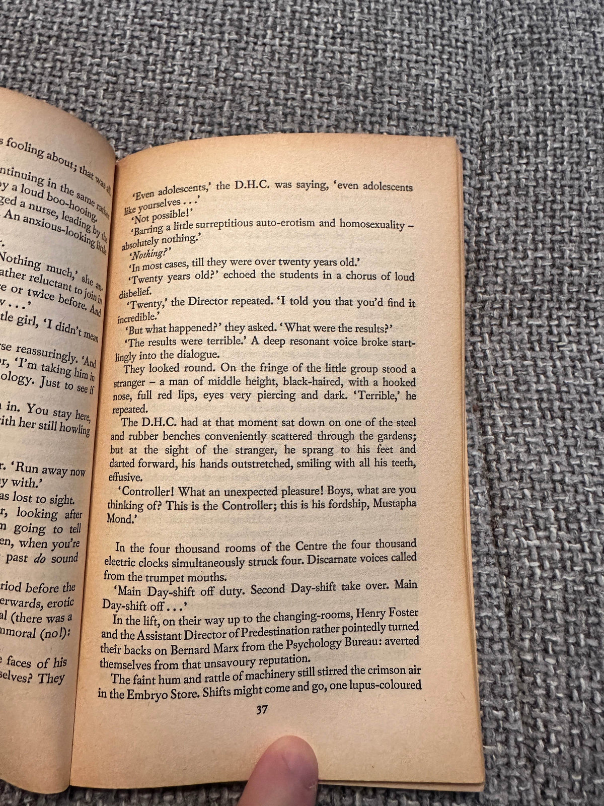 1971 Brave New World - Aldous Huxley(Penguin) - Honeyburn Books (UK)