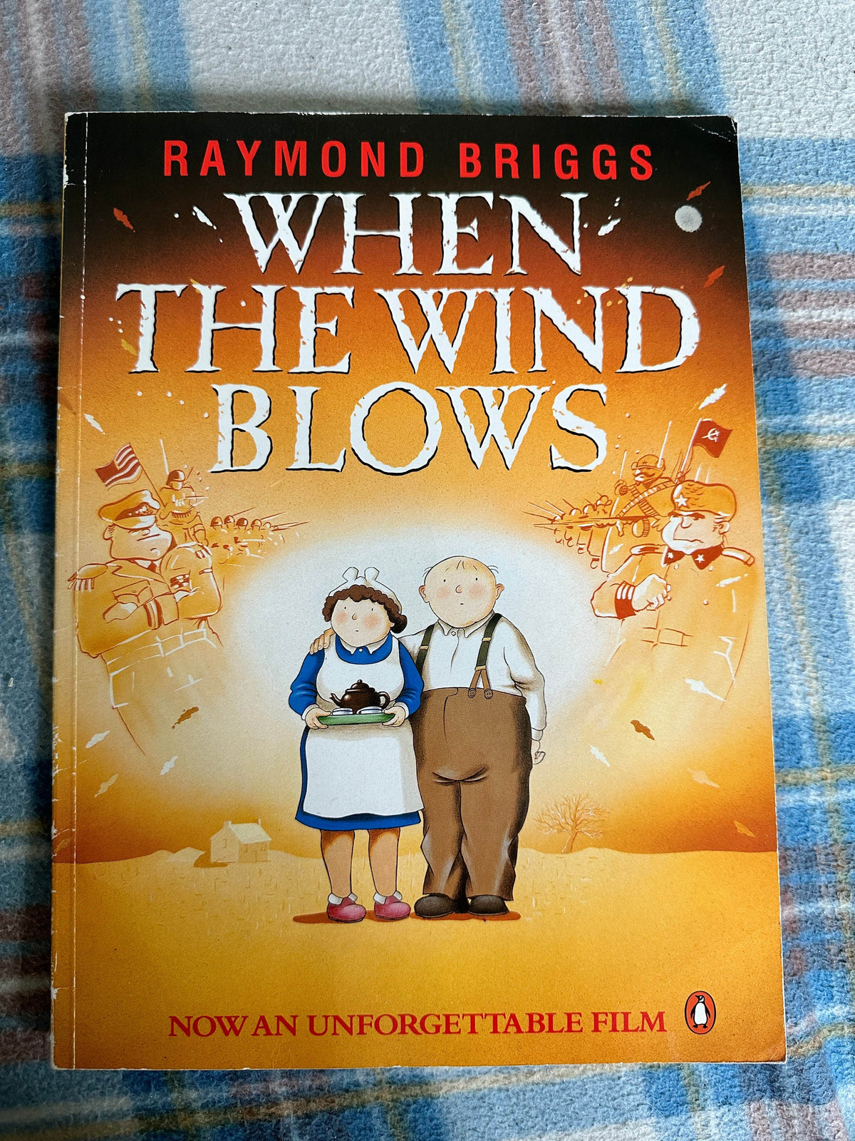1987 When The Wind Blows - Raymond Briggs(Penguin) - Honeyburn Books (UK)