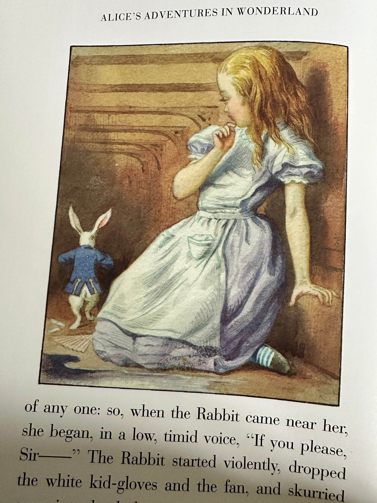 2011 Alice’s Adventures In Wonderland - Lewis Carroll(intro by Philip Pullman) Sir John Tenniel illustrated (MacMillan Books) - Honeyburn Books (UK)