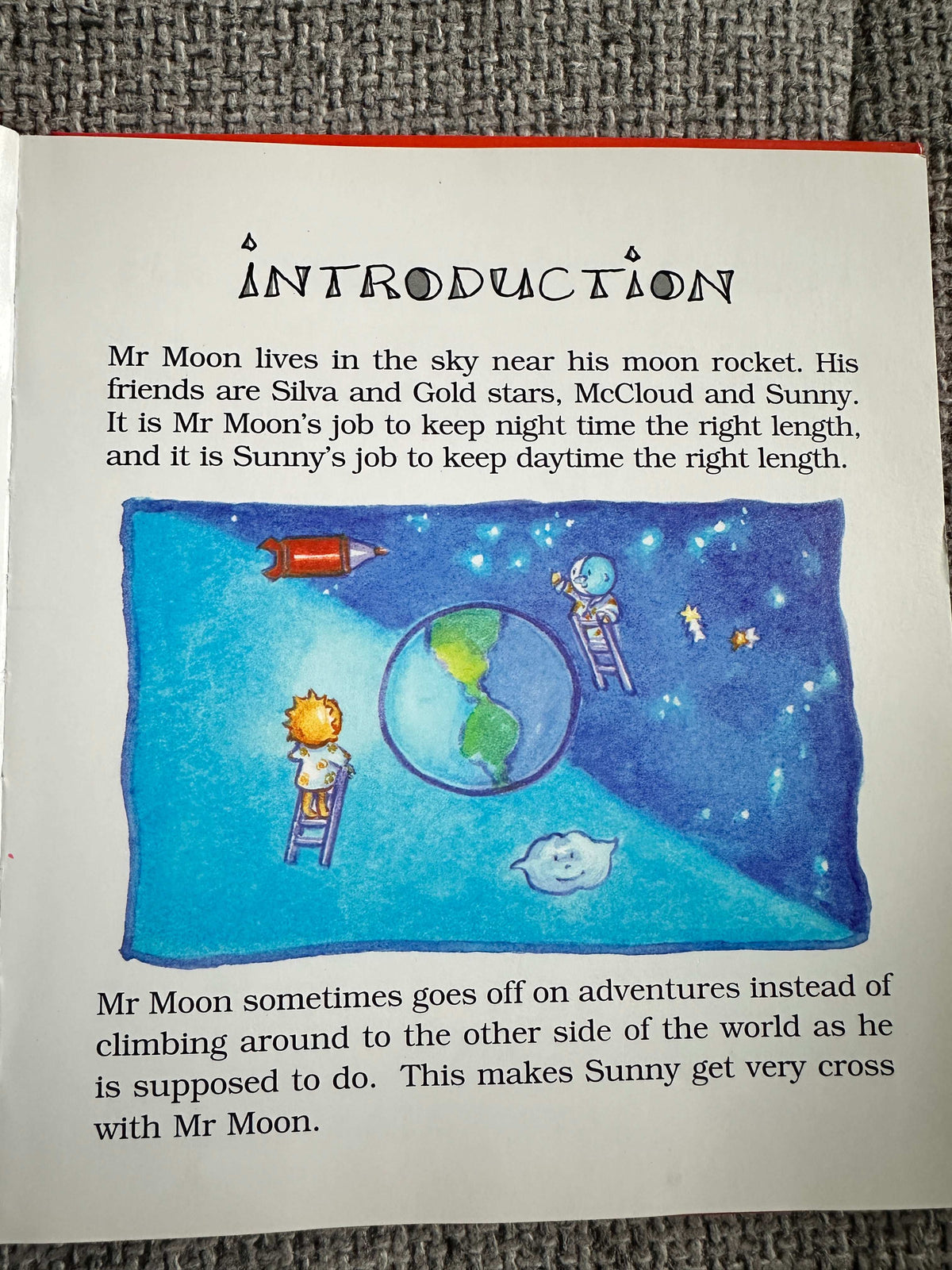 2000*1st* Mr. Moon Visits Earth - Kate Veale (Loudwater)