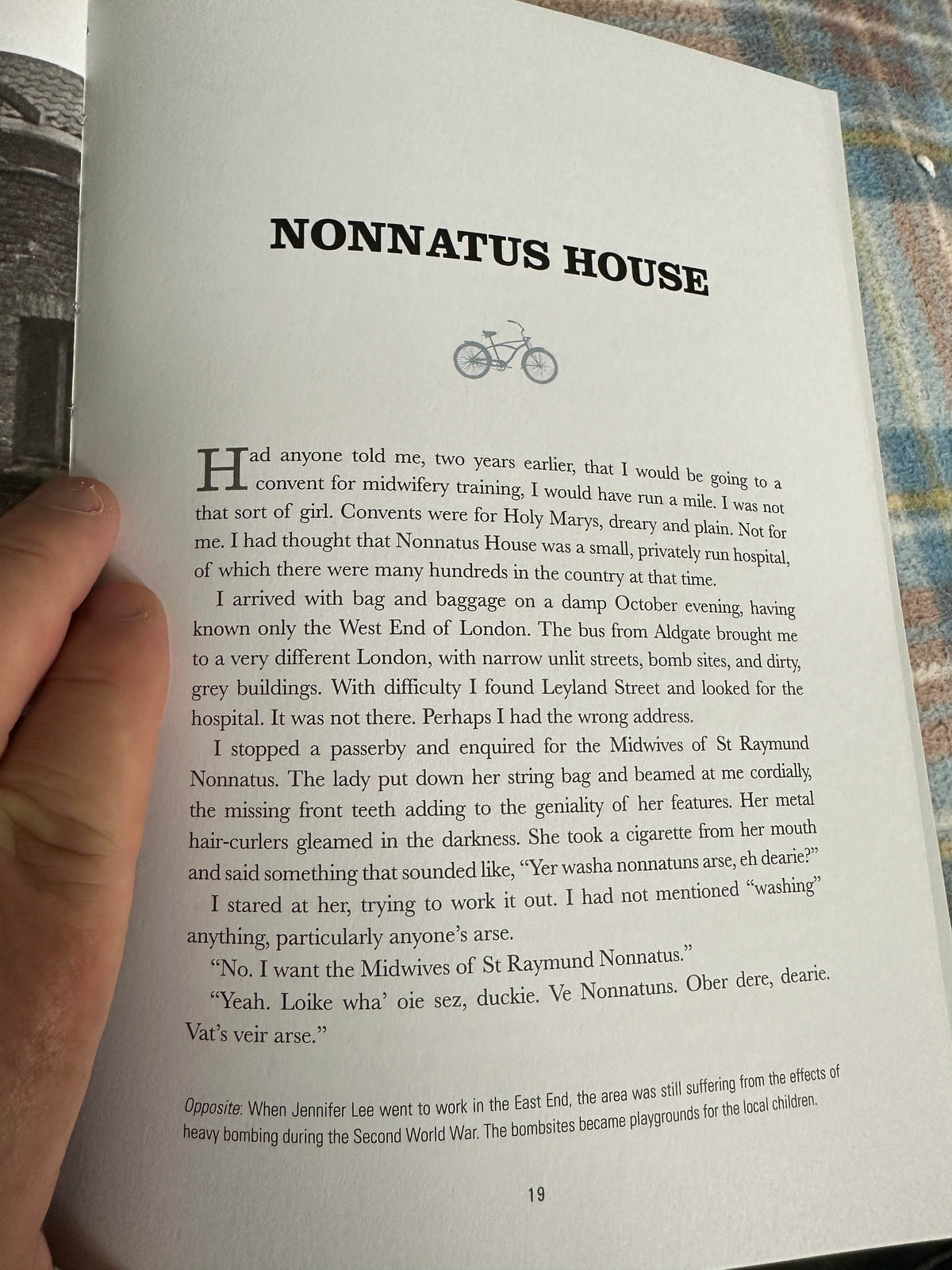 Call The Midwife(Illustrated Edition) Jennifer Worth(Orion Books) - Honeyburn Books (UK)
