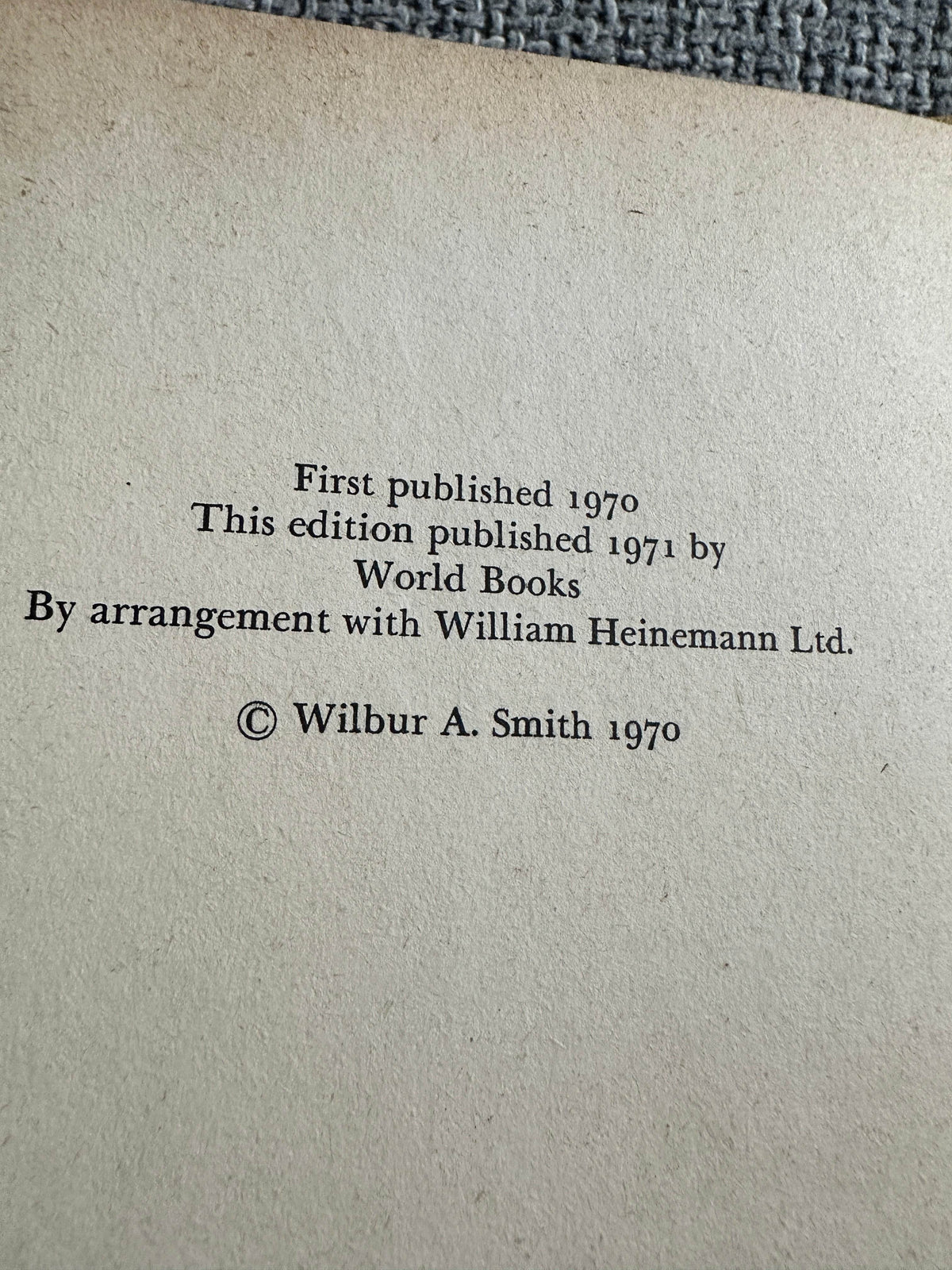 1971 Gold Mine - Wilbur Smith(World Books) - Honeyburn Books (UK)