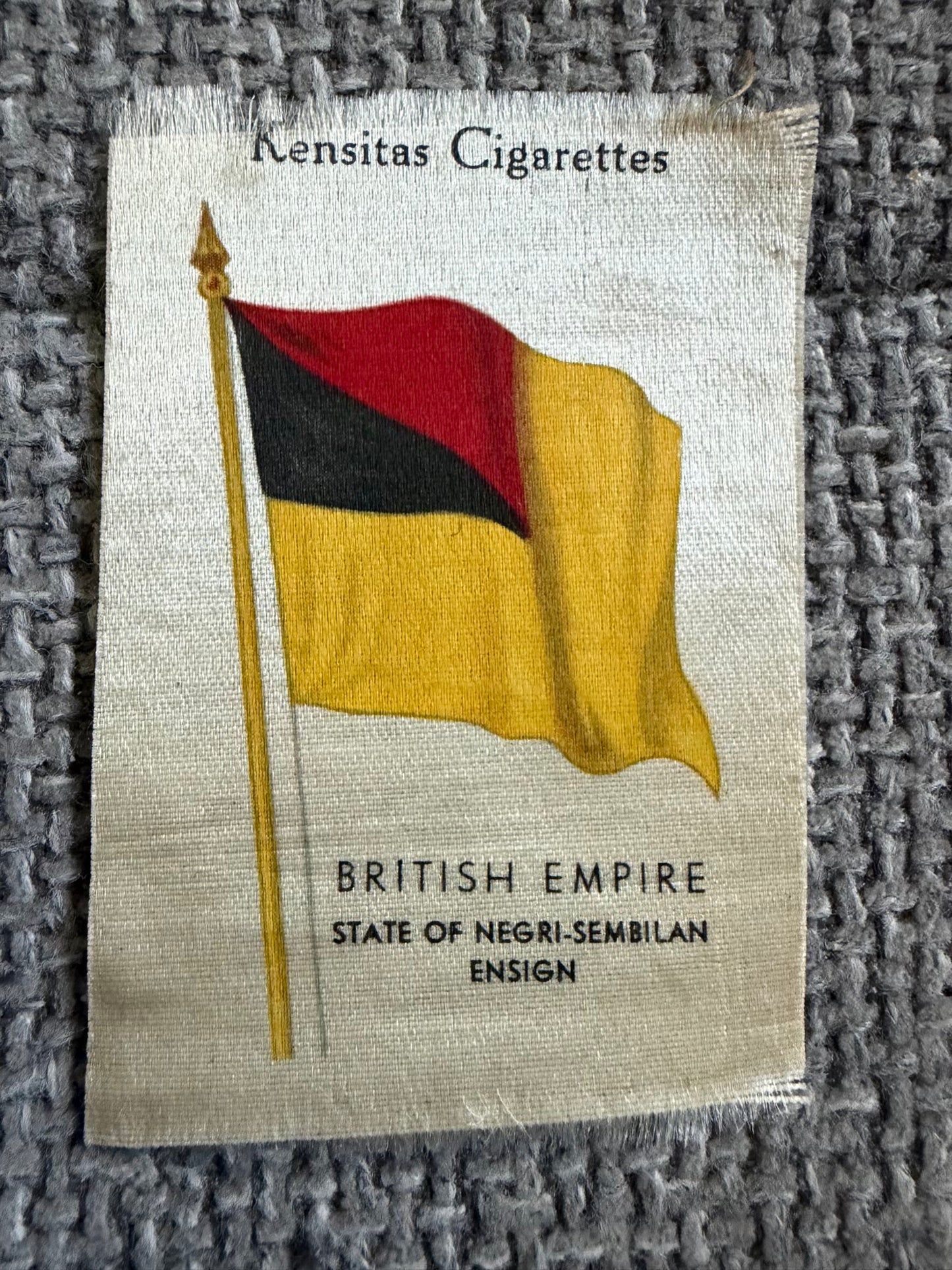 Kensitas Silk Flag — Negri‑Sembilan — British Empire — Vintage Cigarette Card