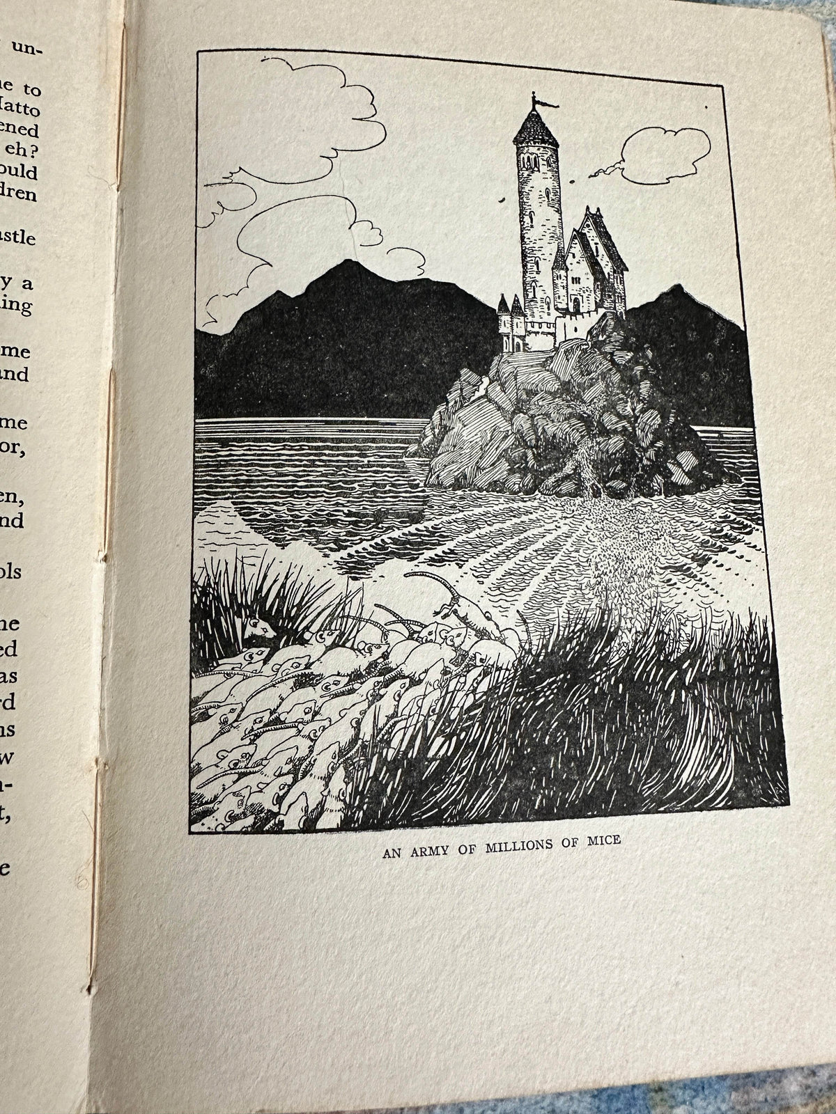 1932 The Book Of Animal Tales - Stephen Southwold (Honor C. Appleton illustration)George Harrap - Honeyburn Books (UK)