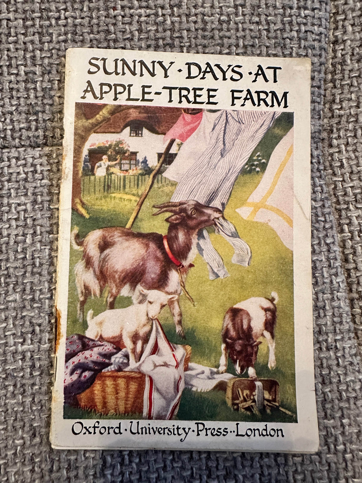 1945 Sunny Days At Apple Tree Farm - Mrs Herbert Strang(Oxford University Press) - Honeyburn Books (UK)
