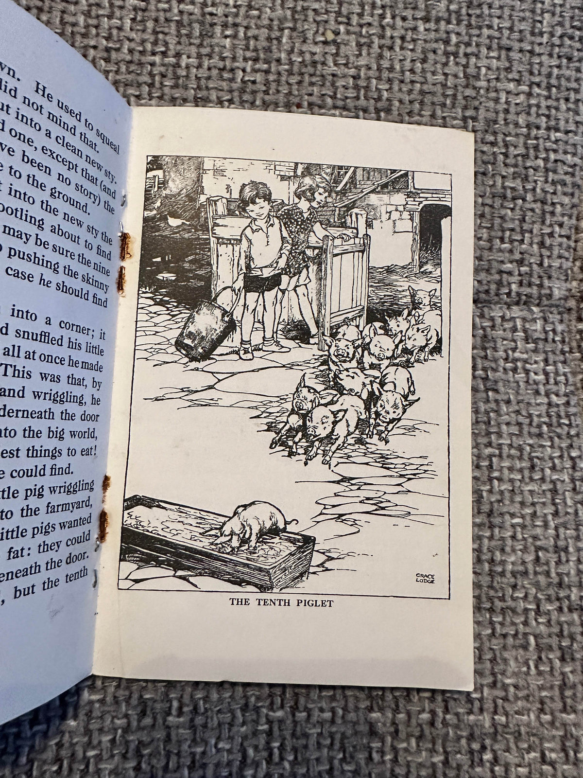 1945 Sunny Days At Apple Tree Farm - Mrs Herbert Strang(Oxford University Press) - Honeyburn Books (UK)