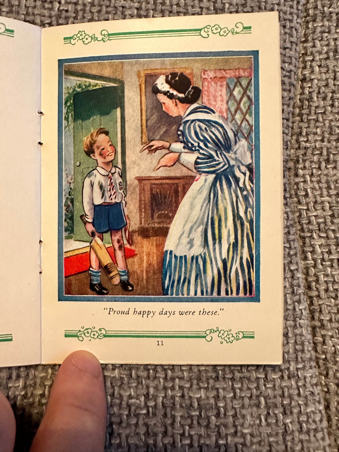 1940’s A Nannie Speaks(Golden Thoughts Booklet) Hilda Trevelyan-Thomson(Valentine & Sons Ltd) - Honeyburn Books (UK)