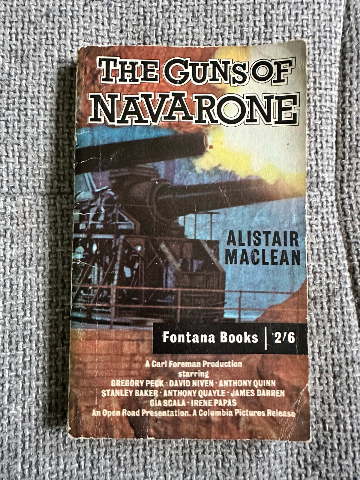 1962 The Guns Of Navarone - Alistair MacLean (Fontana Books)