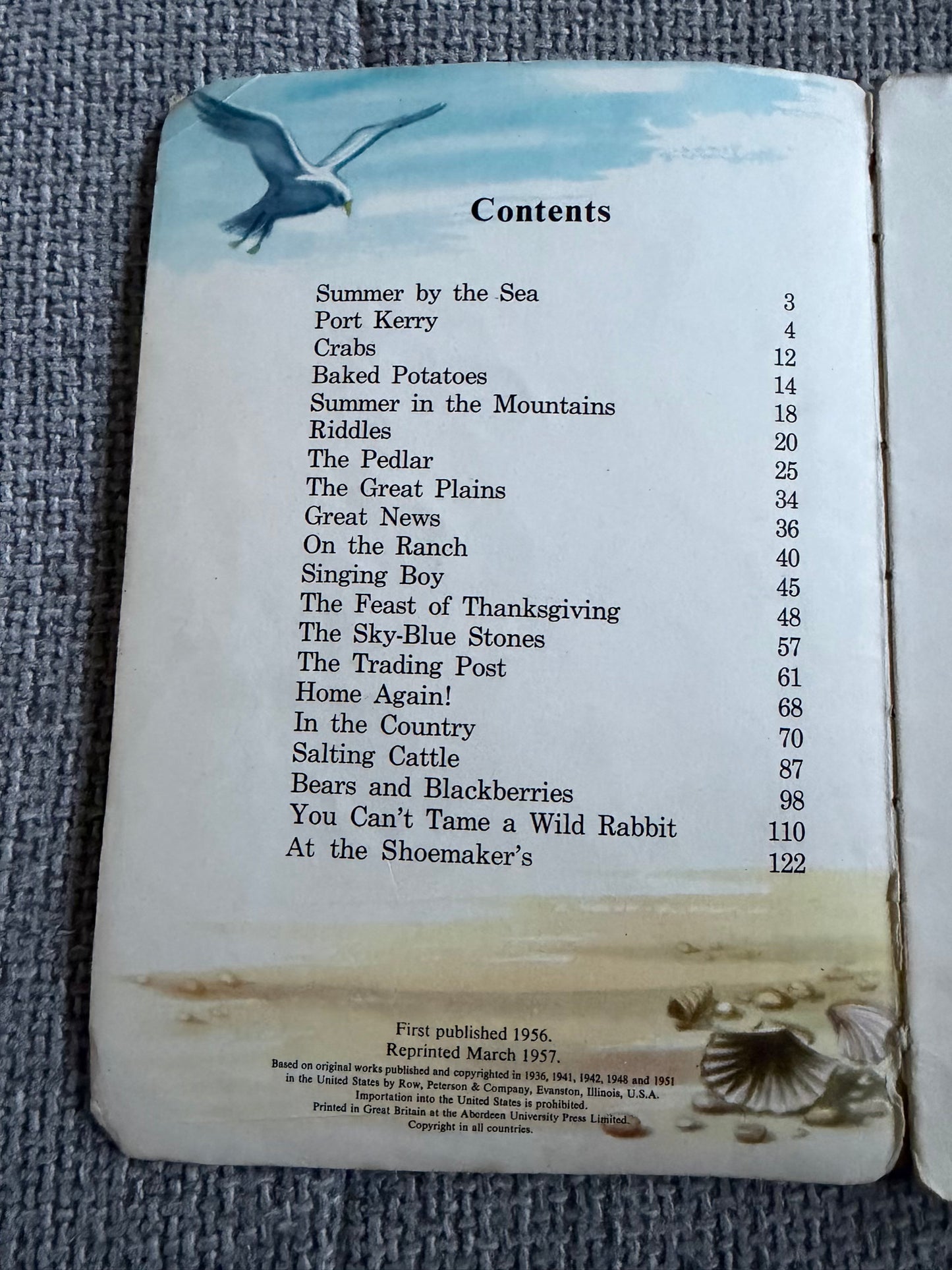 1957 Days In The Sun - Mabel O’Donnell & Rona Munro (Margaret & Florence Hoopes & Margaret Ayer illust) James Nisbet & Co Ltd