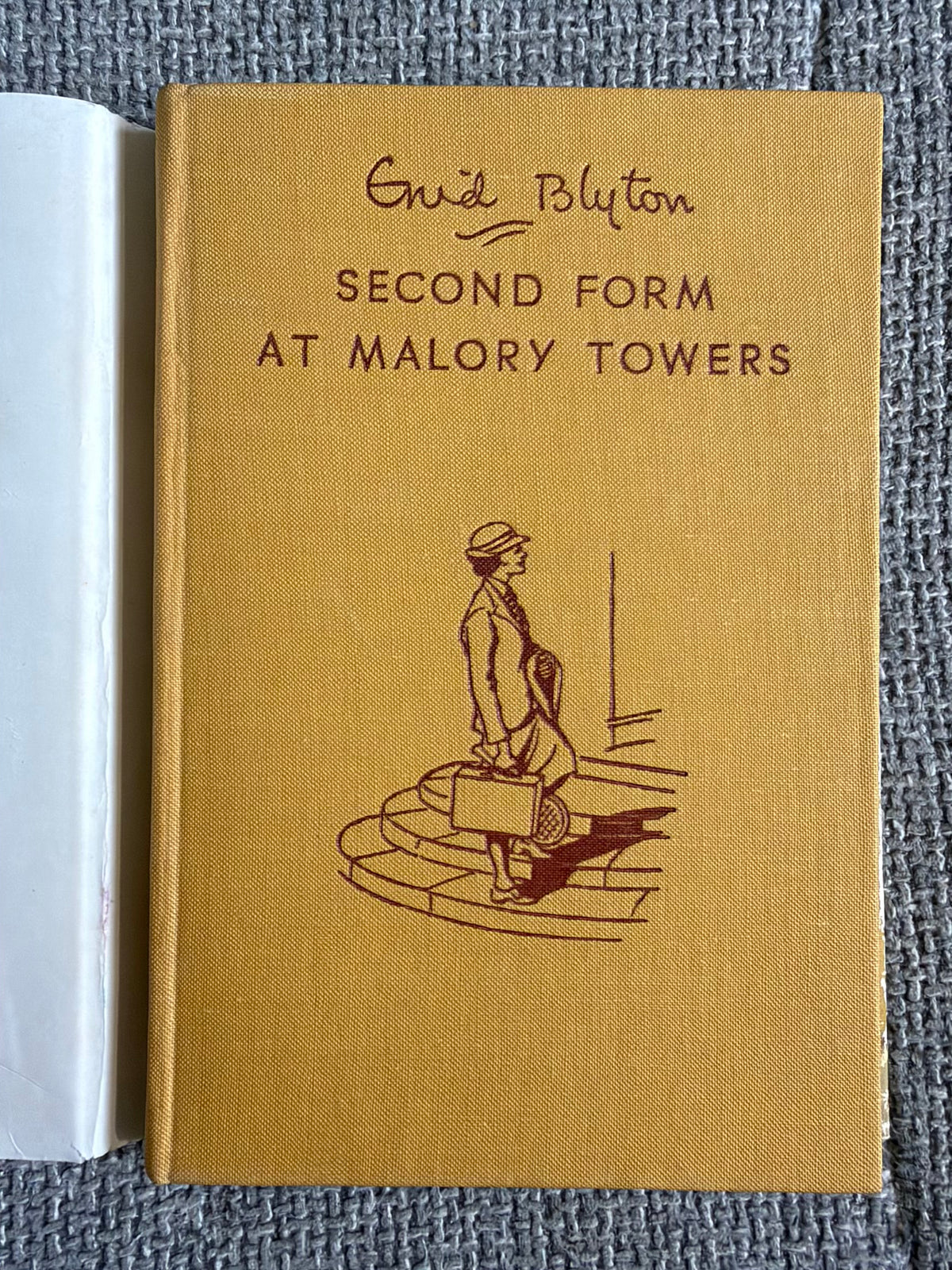 1948 The Second Term At Malory Towers - Enid Blyton (Stanley Lloyd illust) Methuen & Co Ltd