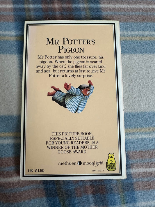 1979 Mr. Potter’s Pigeon - Patrick Kinmonth illustration Reg Cartwright(Pocket Bears) Methuen Moonlight - Honeyburn Books (UK)