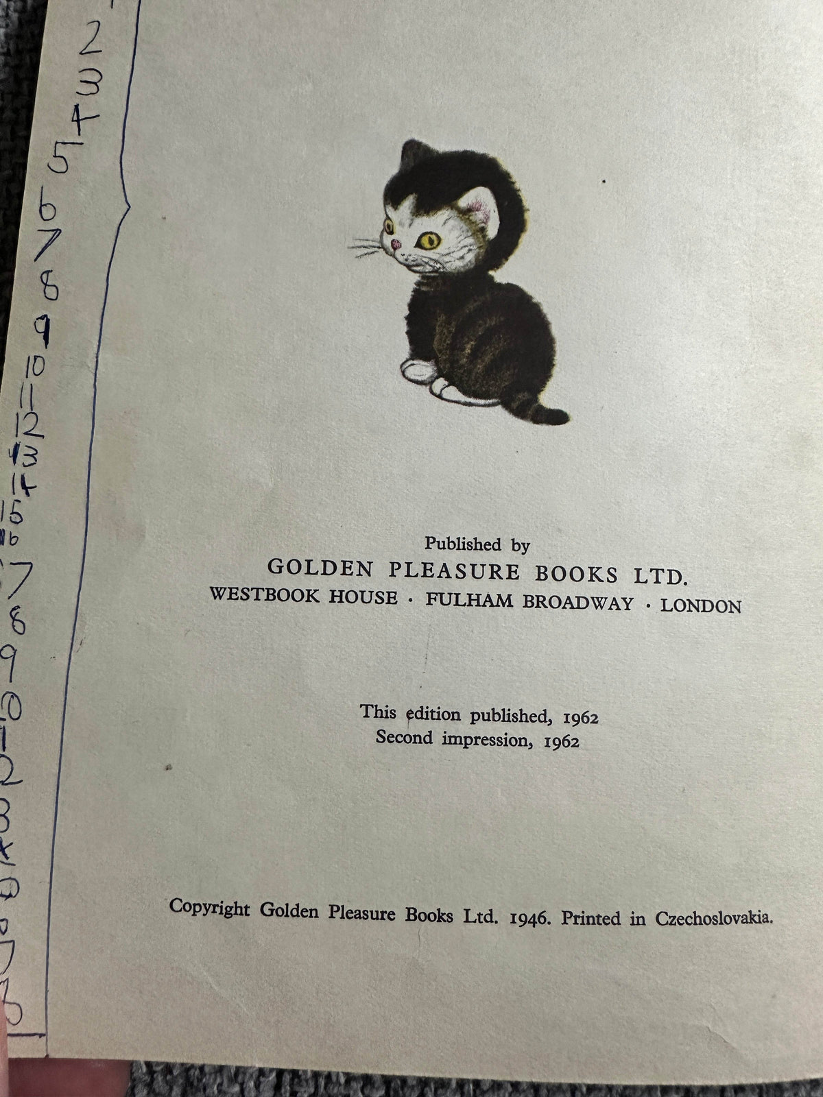 1962 The Shy Little Kitten(Happy Time Series no10) Cathleen Schurr (Gustaf Tenggren Illust)Golden Pleasure Books - Honeyburn Books (UK)