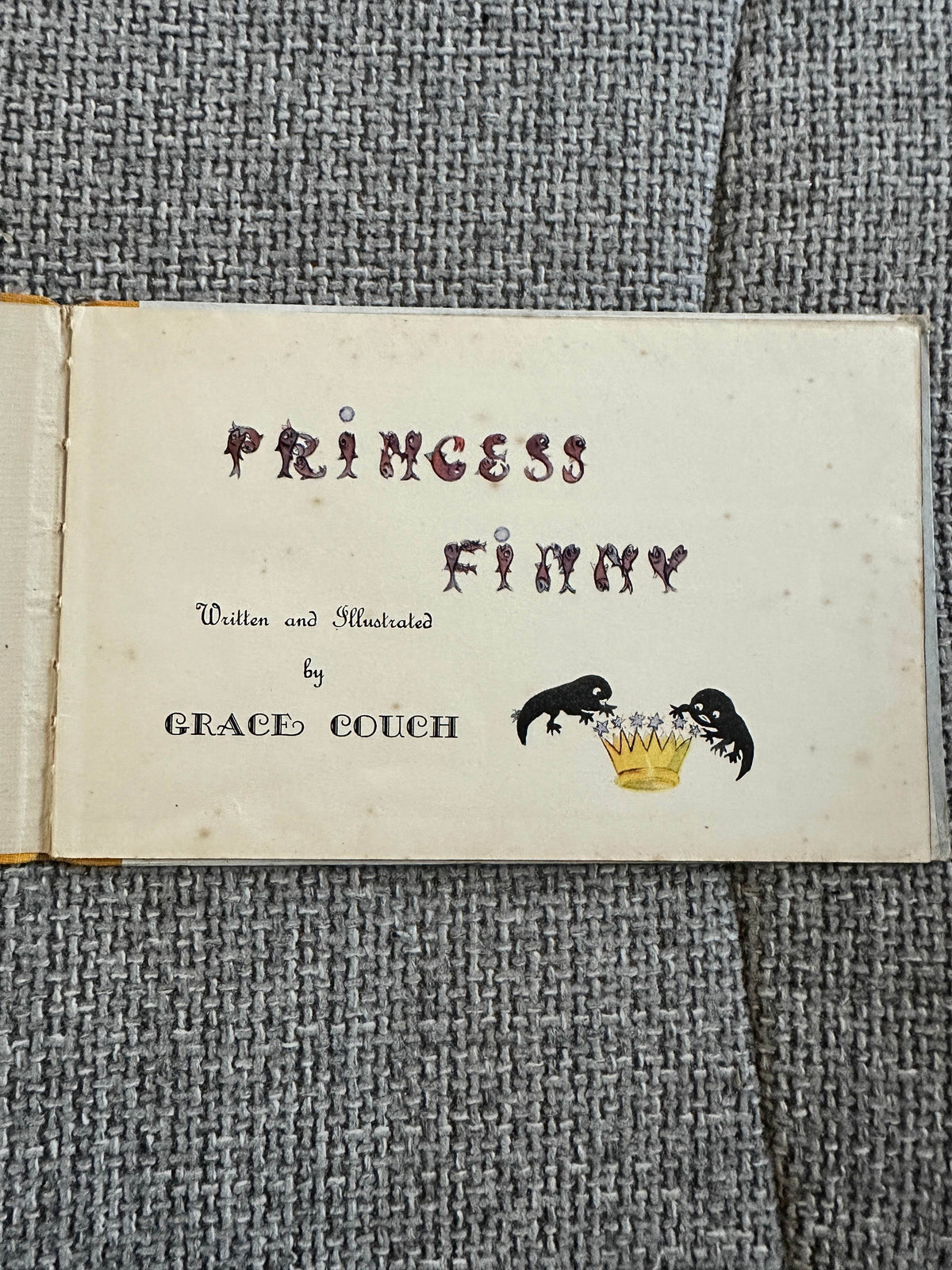 1945 Princess Finny(A Spikey Book) Grace Couch (William Lewis Printers) - Honeyburn Books (UK)