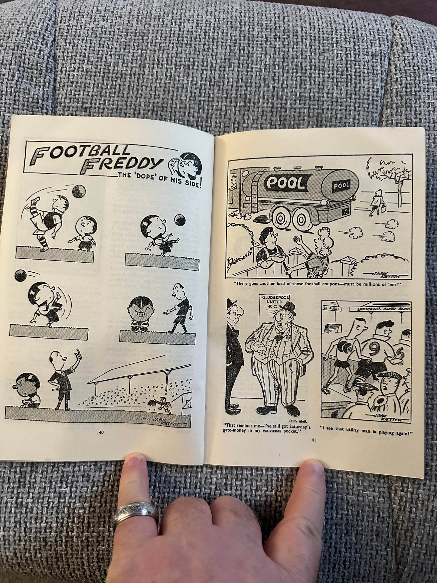 1948 Football Fanfare - S. Evelyn Thomas(Jack Ketton Drawings) - Honeyburn Books (UK)
