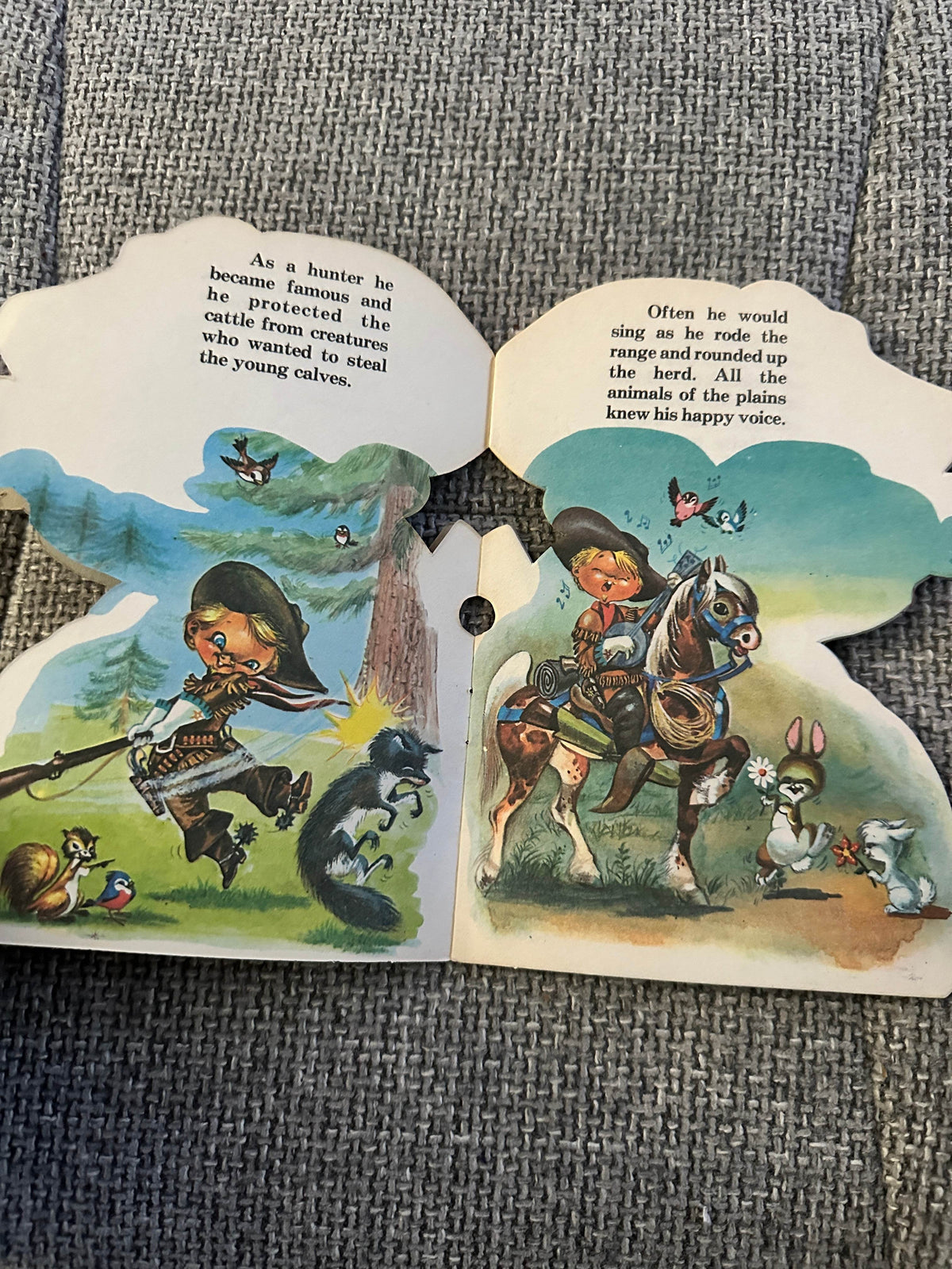 1970’s Buffalo Bill (Children’s Leisure Products Ltd) shaped book - Honeyburn Books (UK)