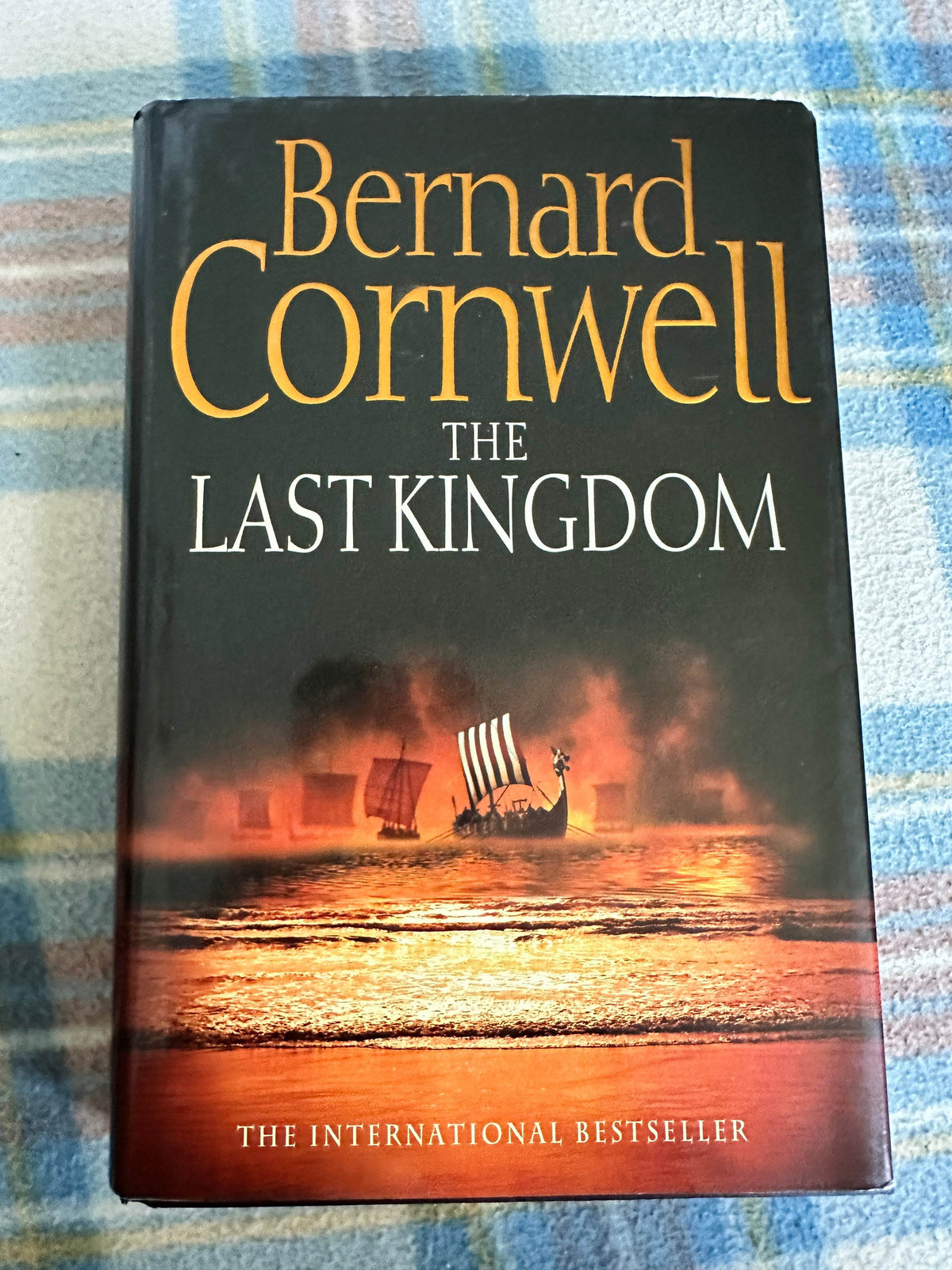 2004*1st* The Last Kingdom - Bernard Cornwell(HarperCollins) - Honeyburn Books (UK)
