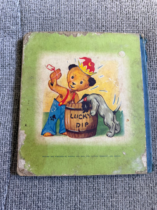 1960c Sooty’s Fun - Purnell & Sons Ltd worn boards.