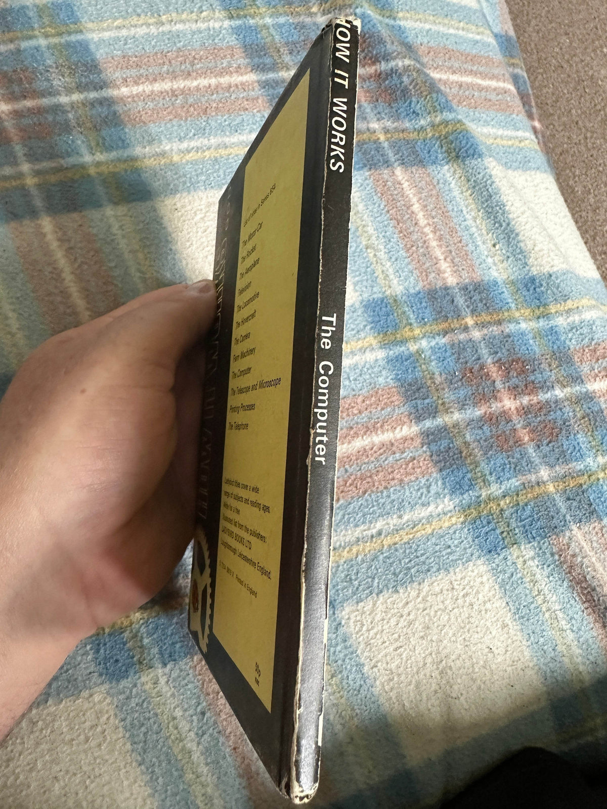 1979 The Computer(How It Works)(Series 654)David Carey & James Blythe(Illust B. H. Robinson & Gerald Witcomb(Ladybird Books) - Honeyburn Books (UK)