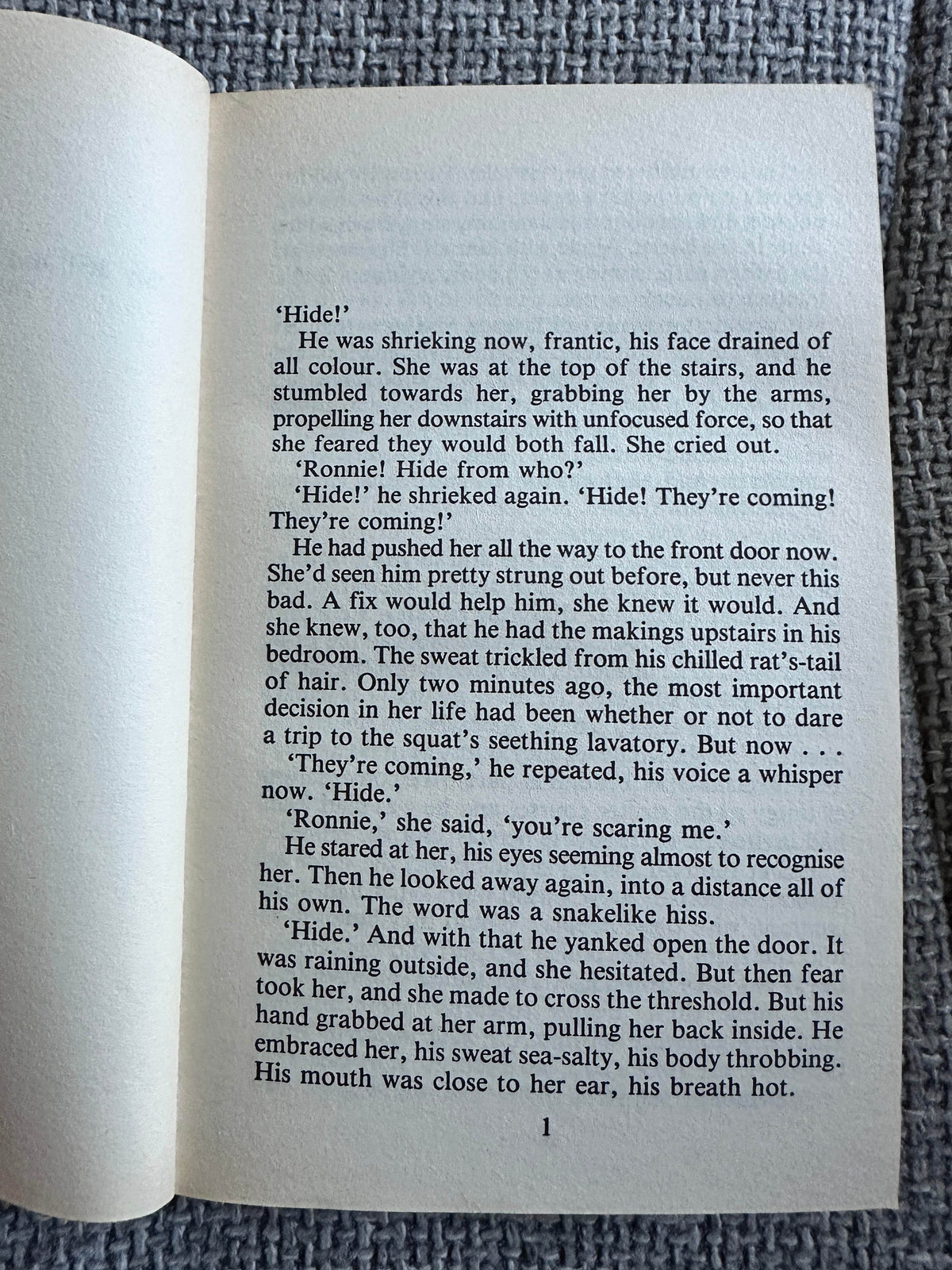 1992*1st* Hide & Seek - Ian Rankin(Coronet) - Honeyburn Books (UK)