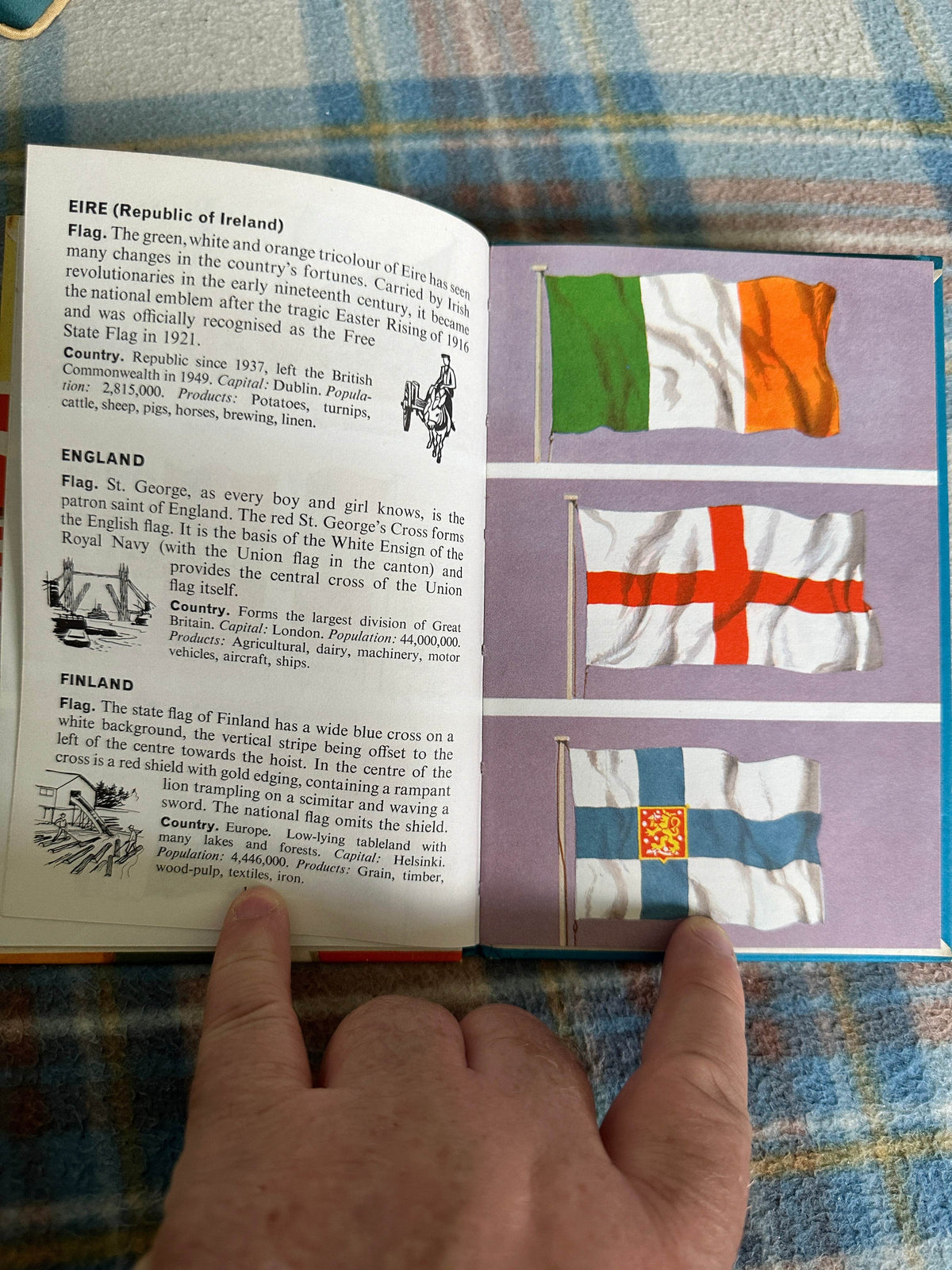 1968 Flags(Series 584 Ladybird) David Carey(J. H. Wingfield Illust ) Wills & Hepworth - Honeyburn Books (UK)