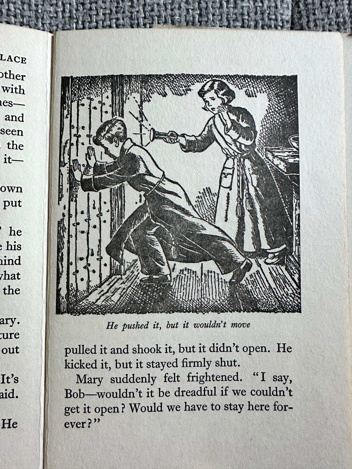 1964 The Secret Necklace - Enid Blyton (Isabel Veevers Illust) Lutterworth Press