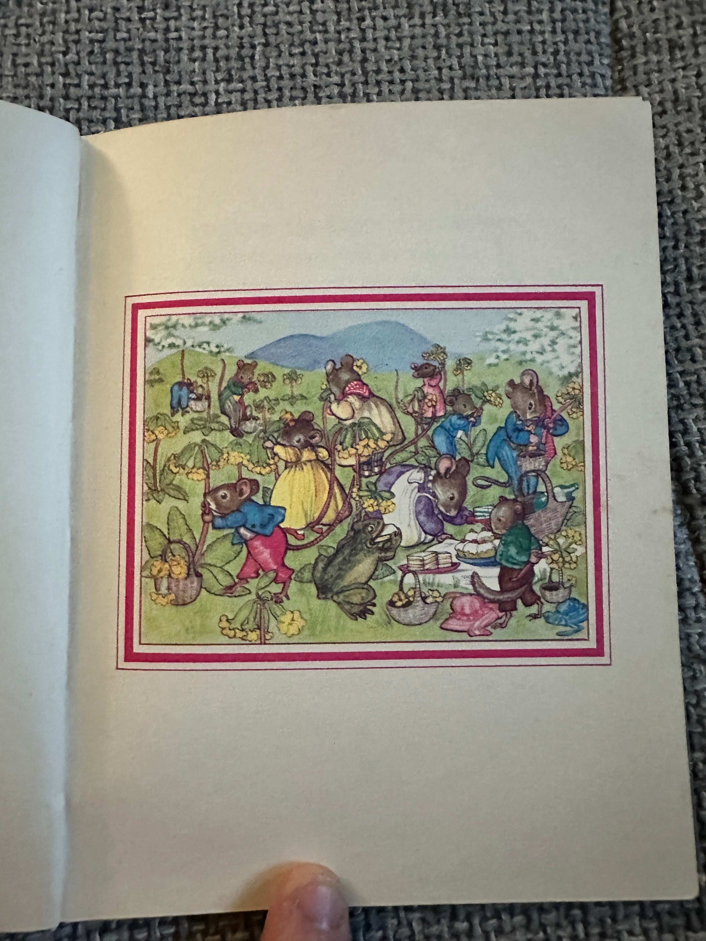 1950*1st* Snug & Serena Pick Cowslips - Alison Uttley (Katherine Wigglesworth Illust) William Heinemann