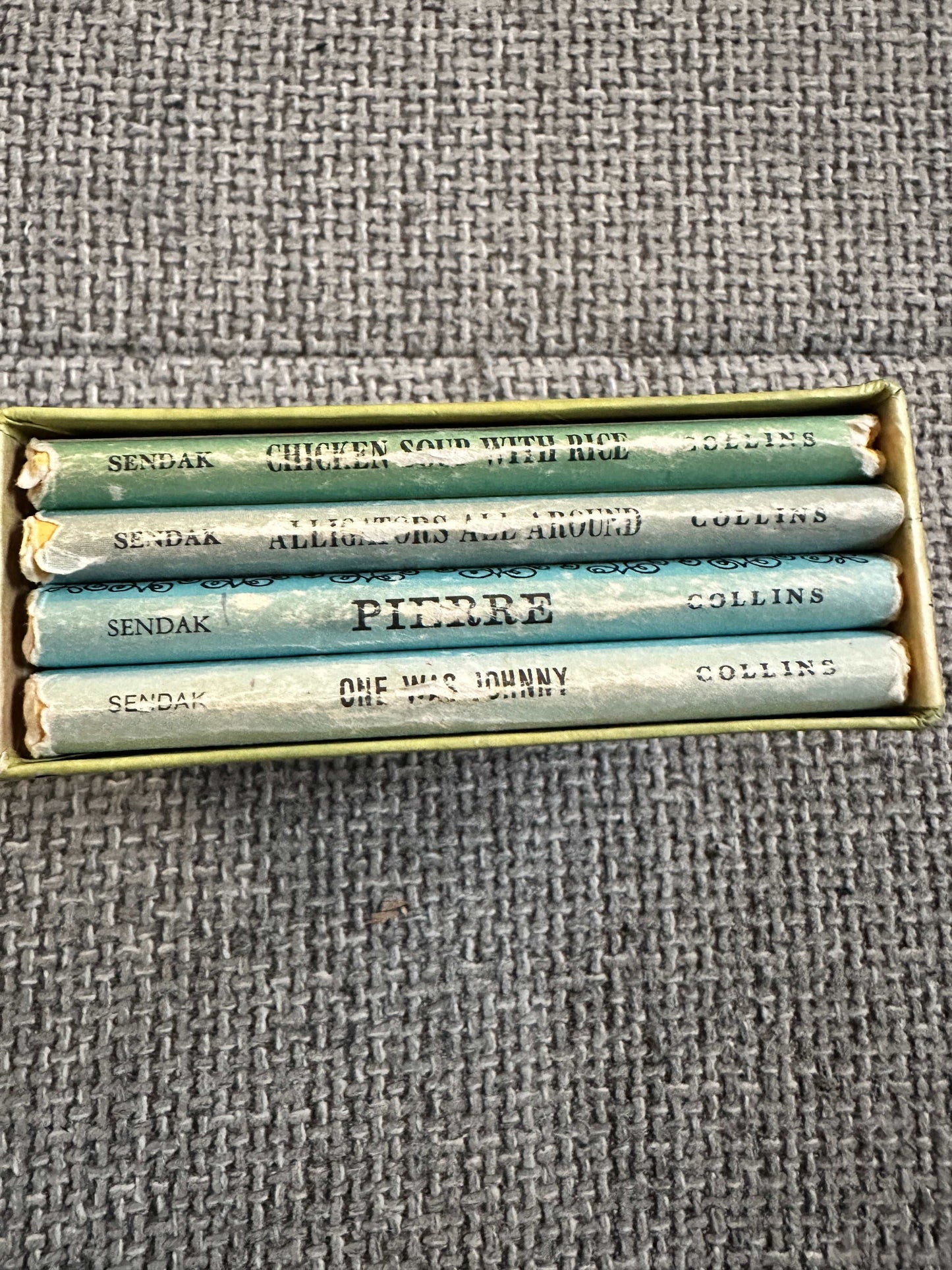1990 The Nutshell Library - Maurice Sendak (Collins) 4 x Miniature Books