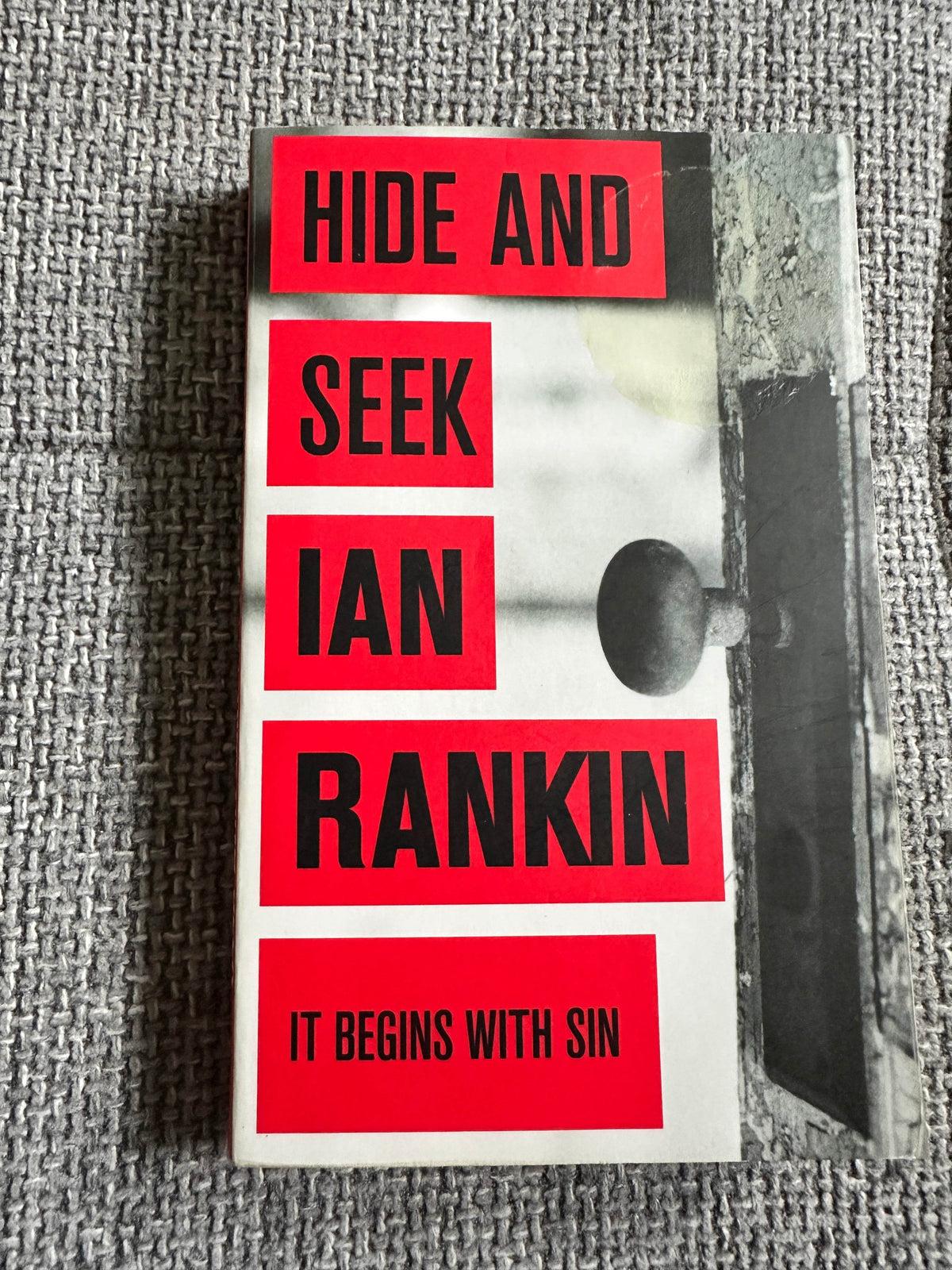 2011 Hide & Seek - Ian Rankin(Orion paperback) - Honeyburn Books (UK)