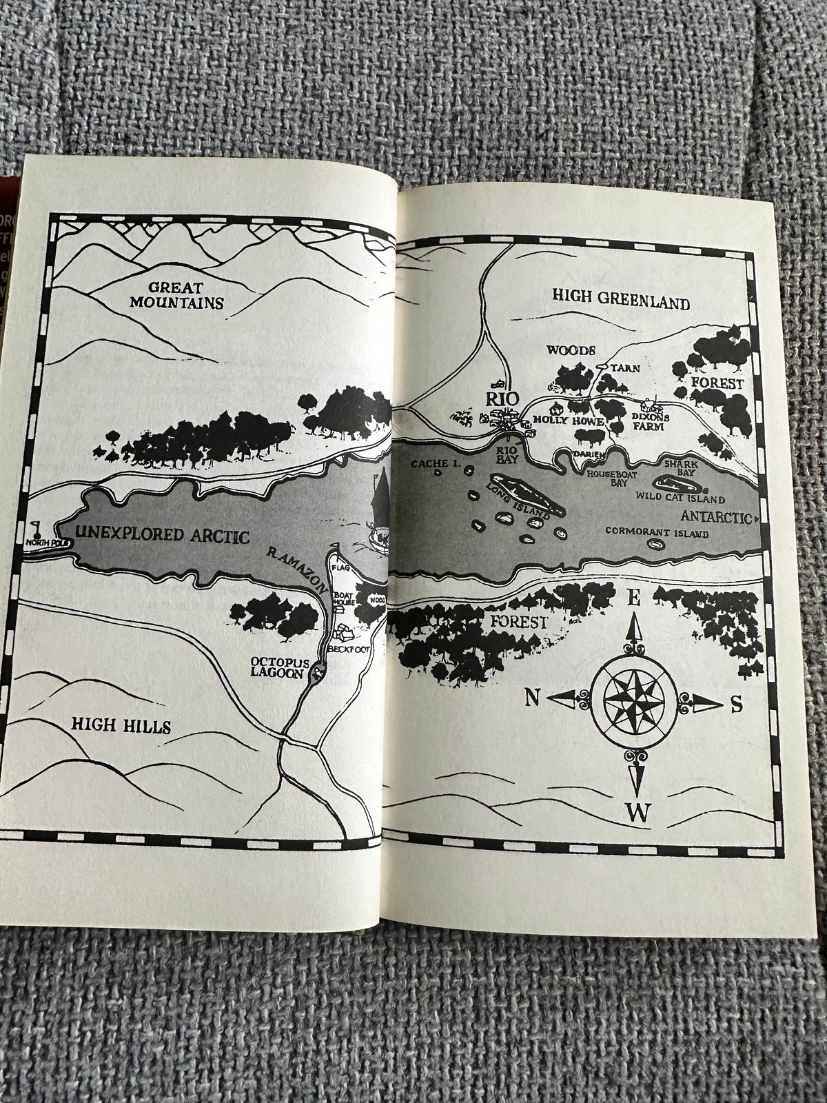 2003 Swallows & Amazons - Arthur Ransome(Children’s Golden Library) - Honeyburn Books (UK)