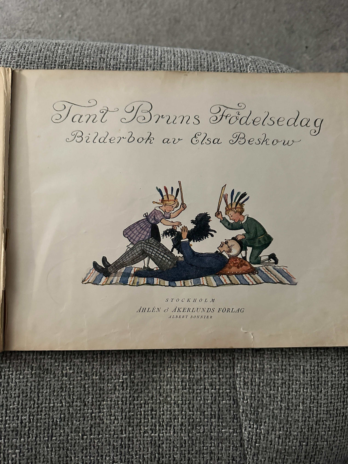 1946 Tant Bruns Födelsedag - Bilderbok av Elsa Beskow (Åhlen & Åkerlunds Forlag) Albert Bonnier