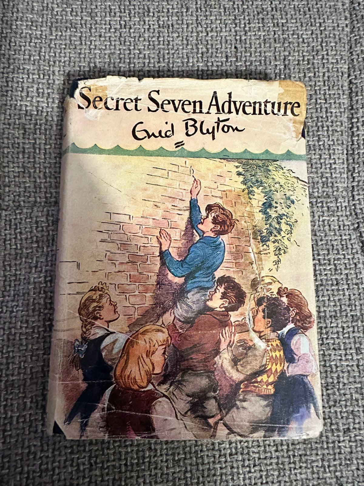 1957 Secret Seven Adventure - Enid Blyton (George Brook Illust) Brockhampton Press