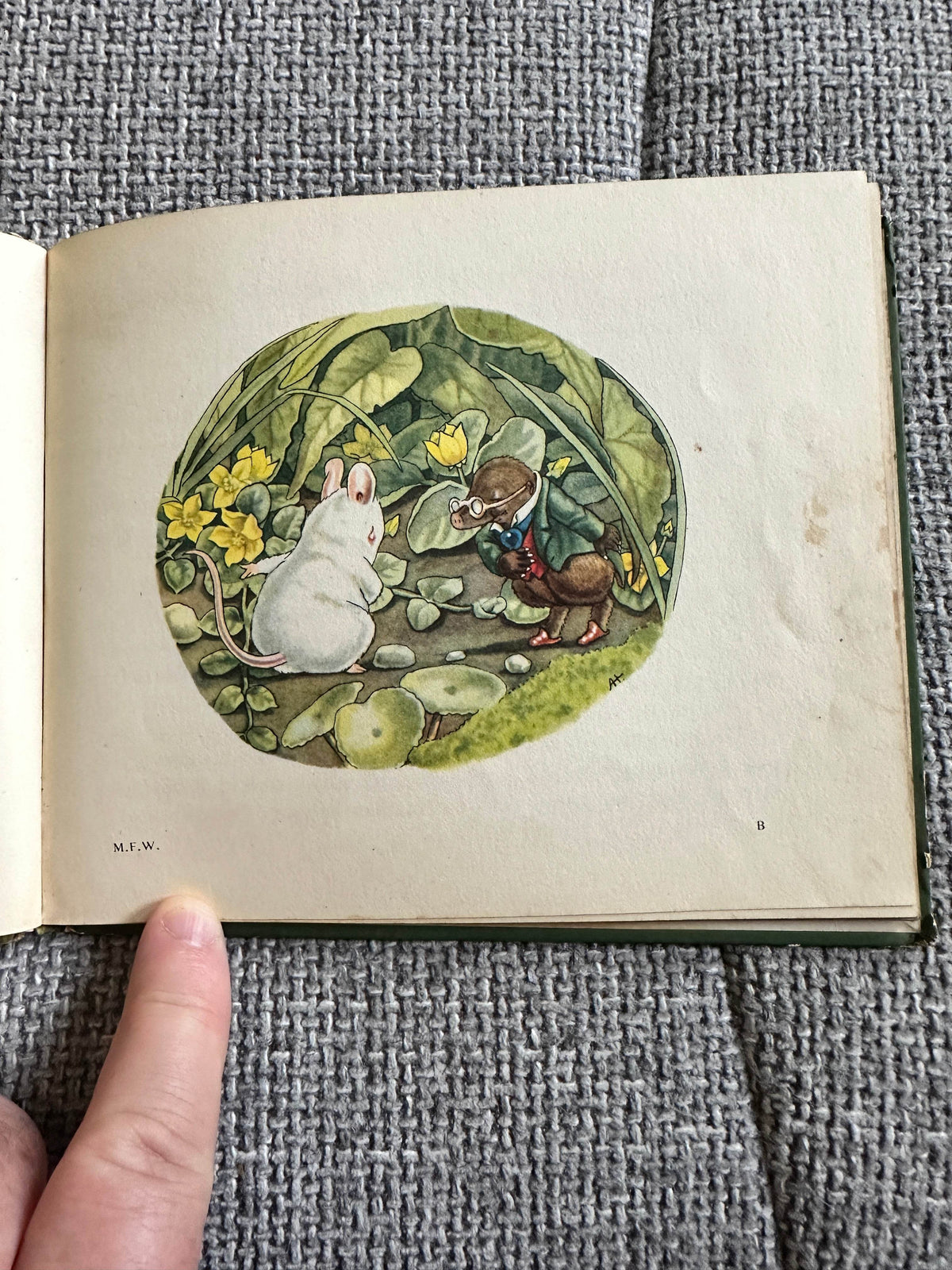 1947*1st*My Friend Wilberforce(Barnaby Littlemouse Books) Racey Helps(Collins) - Honeyburn Books (UK)