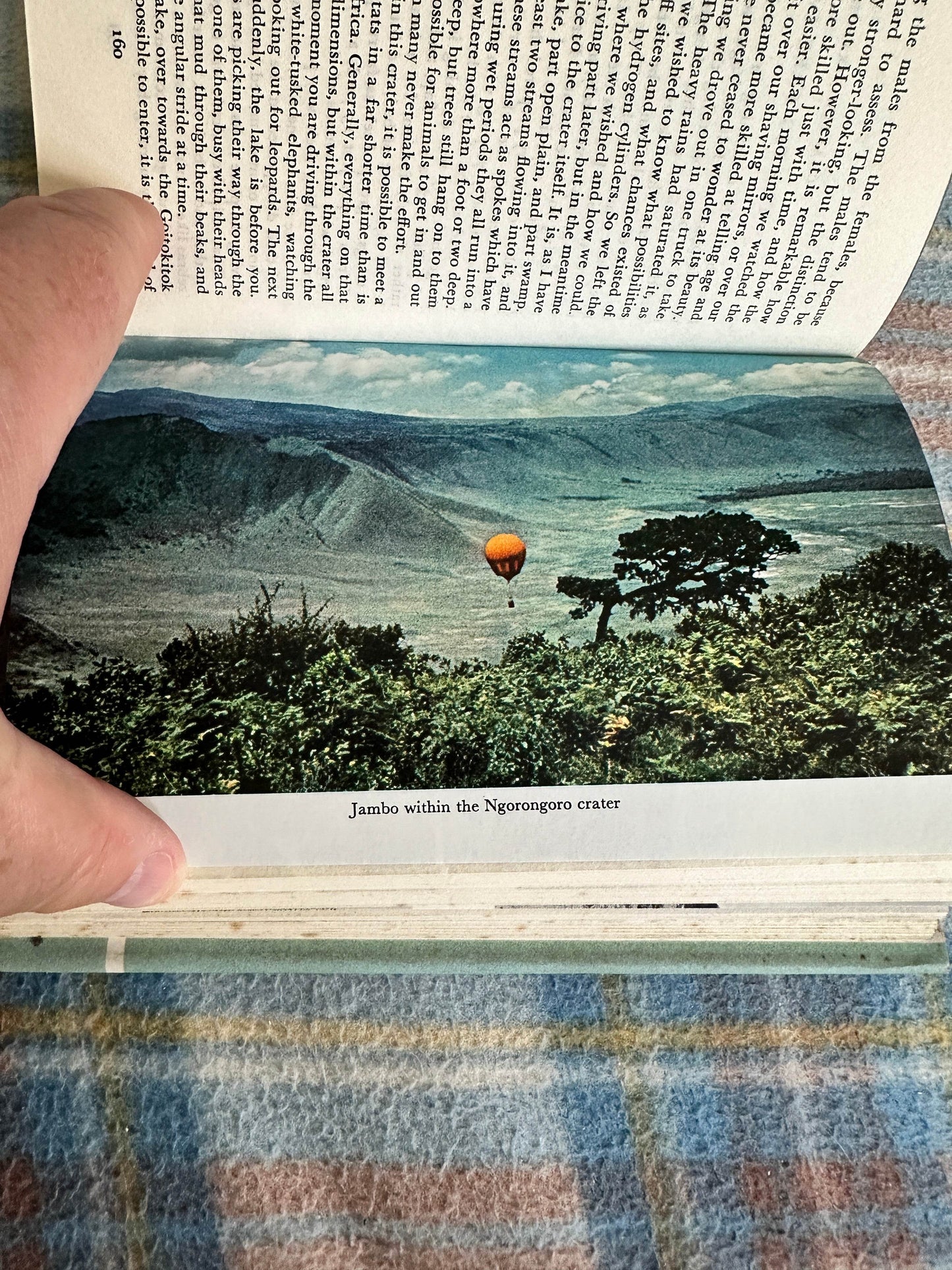 1964 Throw Out Two Hands - Anthony Smith (Companion Book Club) - Honeyburn Books (UK)