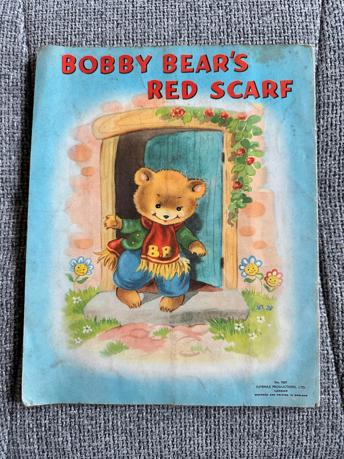1950’s Bobby Bear’s Red Scarf - Juvenile Productions - Honeyburn Books (UK)