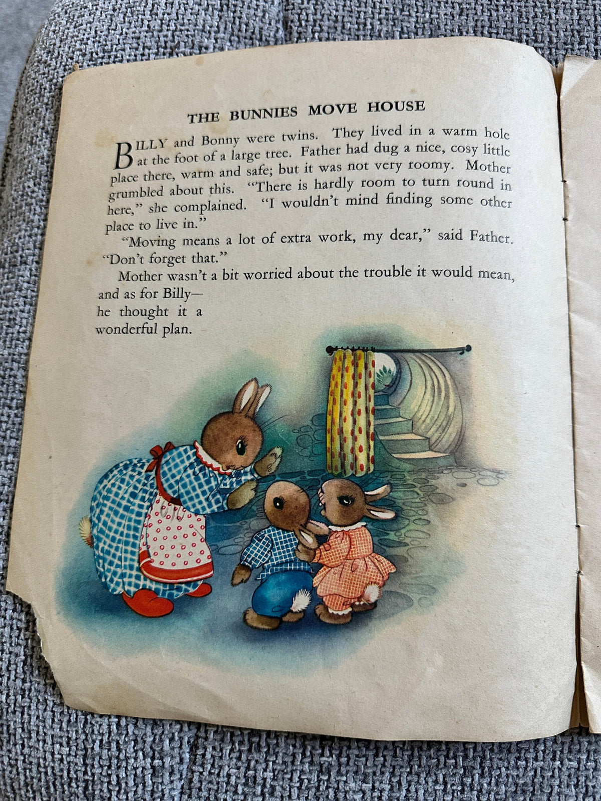 1964 The Bunnies Move House (Purnell & Sons Ltd) - Honeyburn Books (UK)