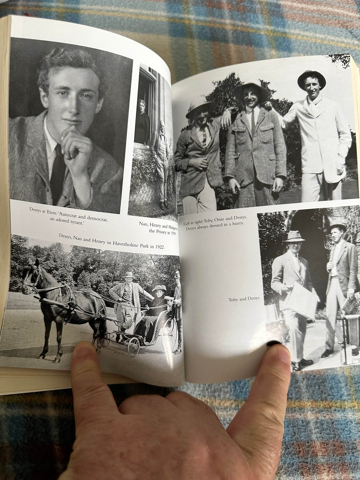 2007 Too Close To The Sun(The Life & Times Of Denys Finch-Hatton)Vintage Books - Honeyburn Books (UK)