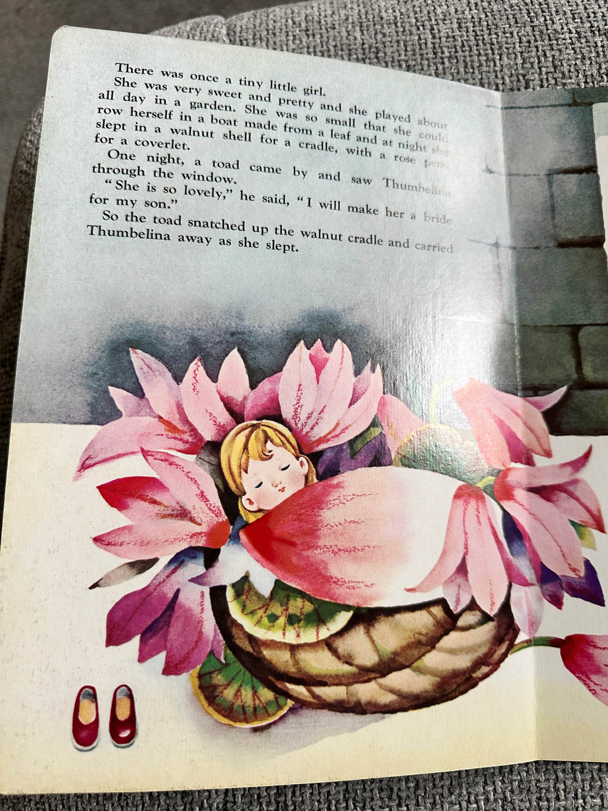 1967 Thumbelina - Hans Andersen (Froebel-kan Co Ltd) - Honeyburn Books (UK)