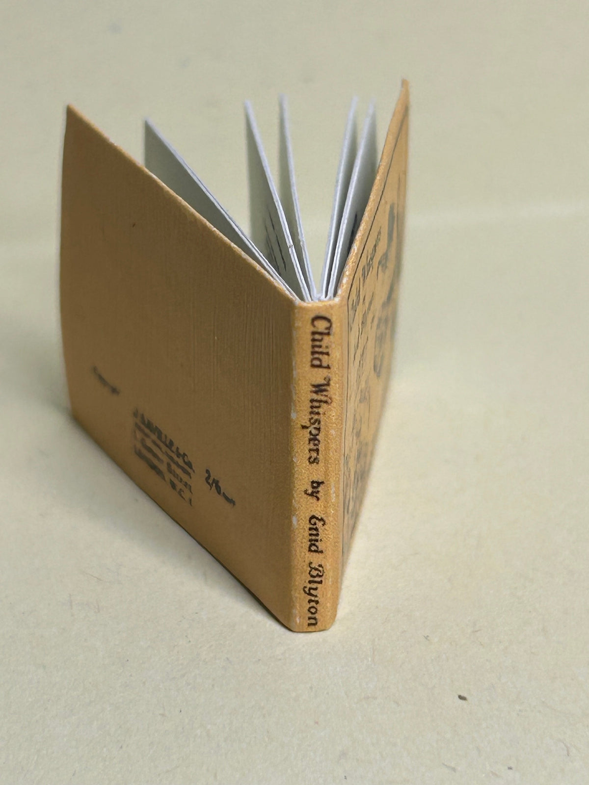Child Whispers 1:12 scale 2x3mm fully opening books. Text not full books