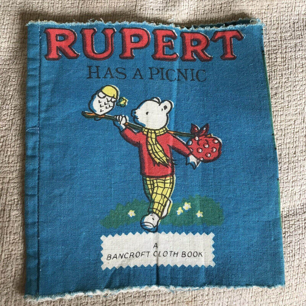 1972*RARE* Rupert Has A Picnic (Mary Tourtel Illust) Bancroft Cloth Books - Honeyburn Books (UK)