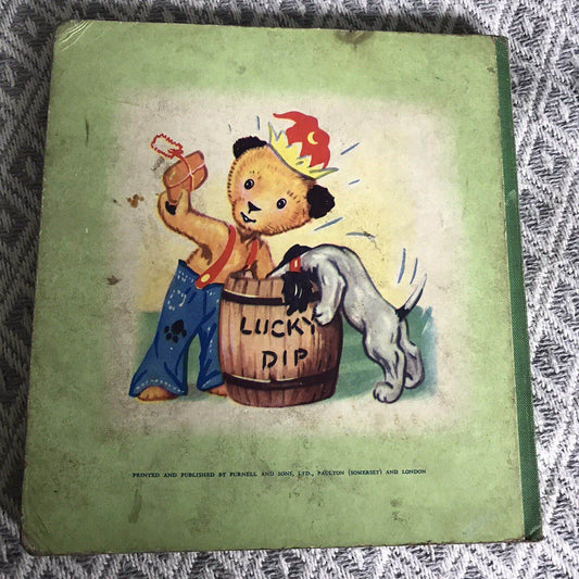 1960 Sooty’s Fun Board Book - Purnell & Sons - Honeyburn Books (UK)