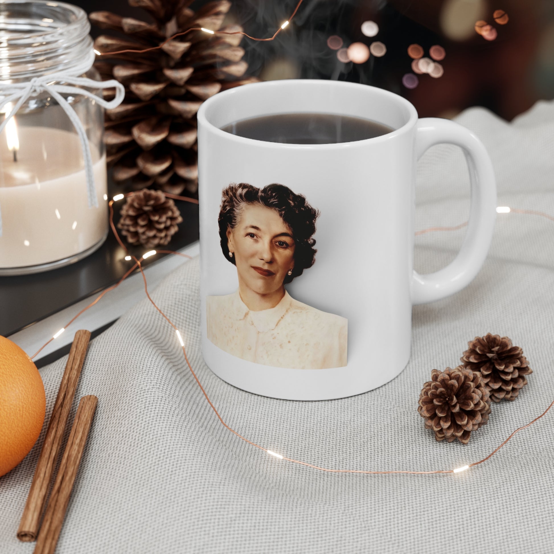Enid Blyton Books Mug — "Love Enid Blyton Books" Ceramic Coffee Cup (11oz & 15oz) - Honeyburn Books (UK)