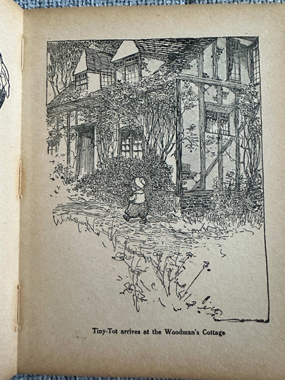 Illustration from 1933 The Fairy Ring hardback showing Tiny-Tot arriving at the Woodman's Cottage