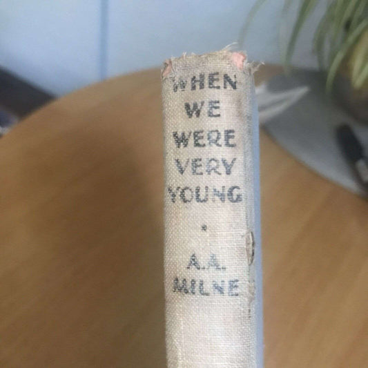 1934 When We Were Very Young - A.A. Milne(Ernest Shepard) Methuen Honeyburn Books (UK)